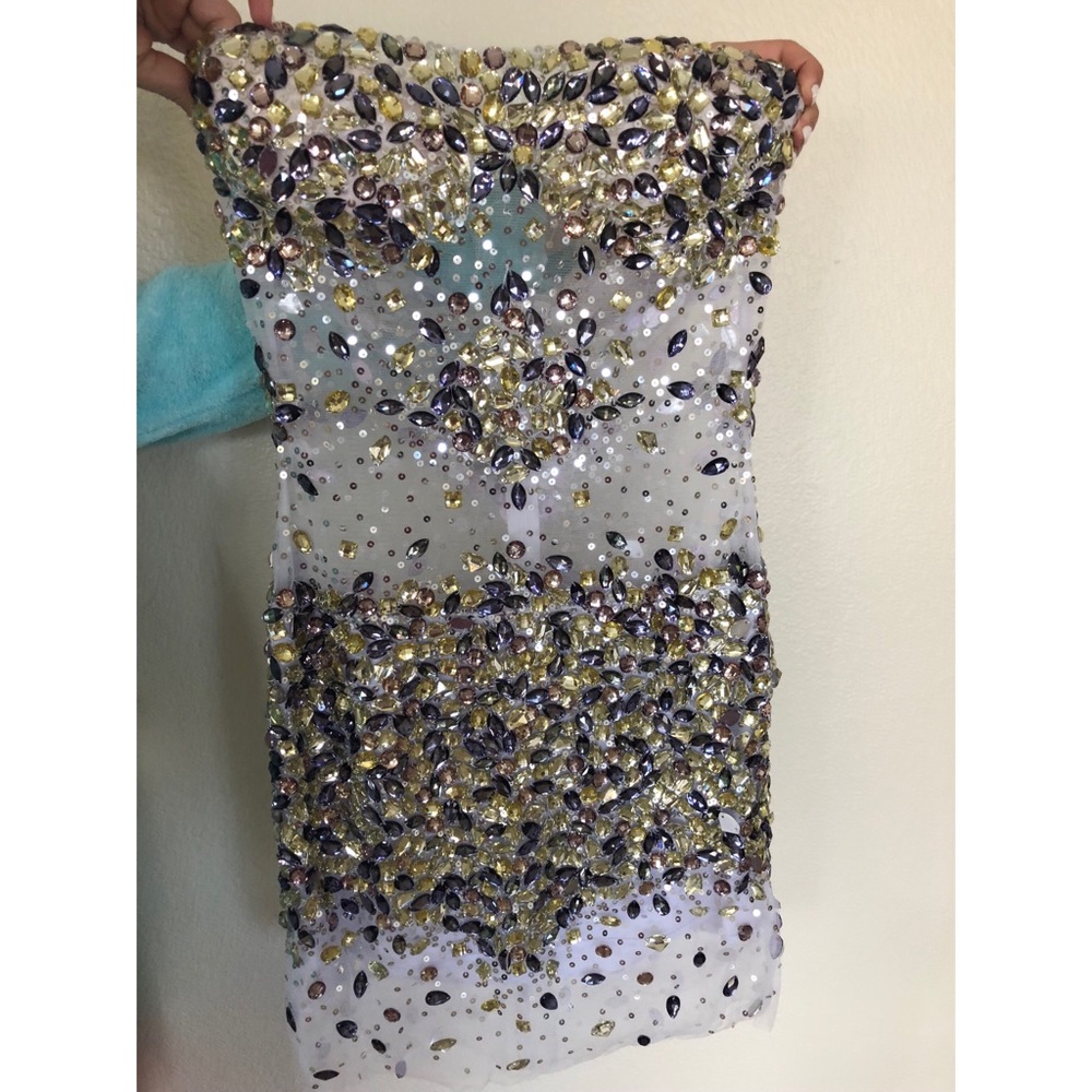 Strapless purple sequins dress!